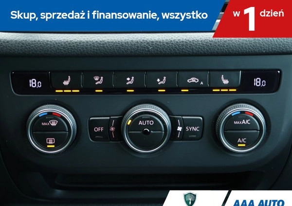 Volkswagen Tiguan cena 70000 przebieg: 147217, rok produkcji 2015 z Choszczno małe 277